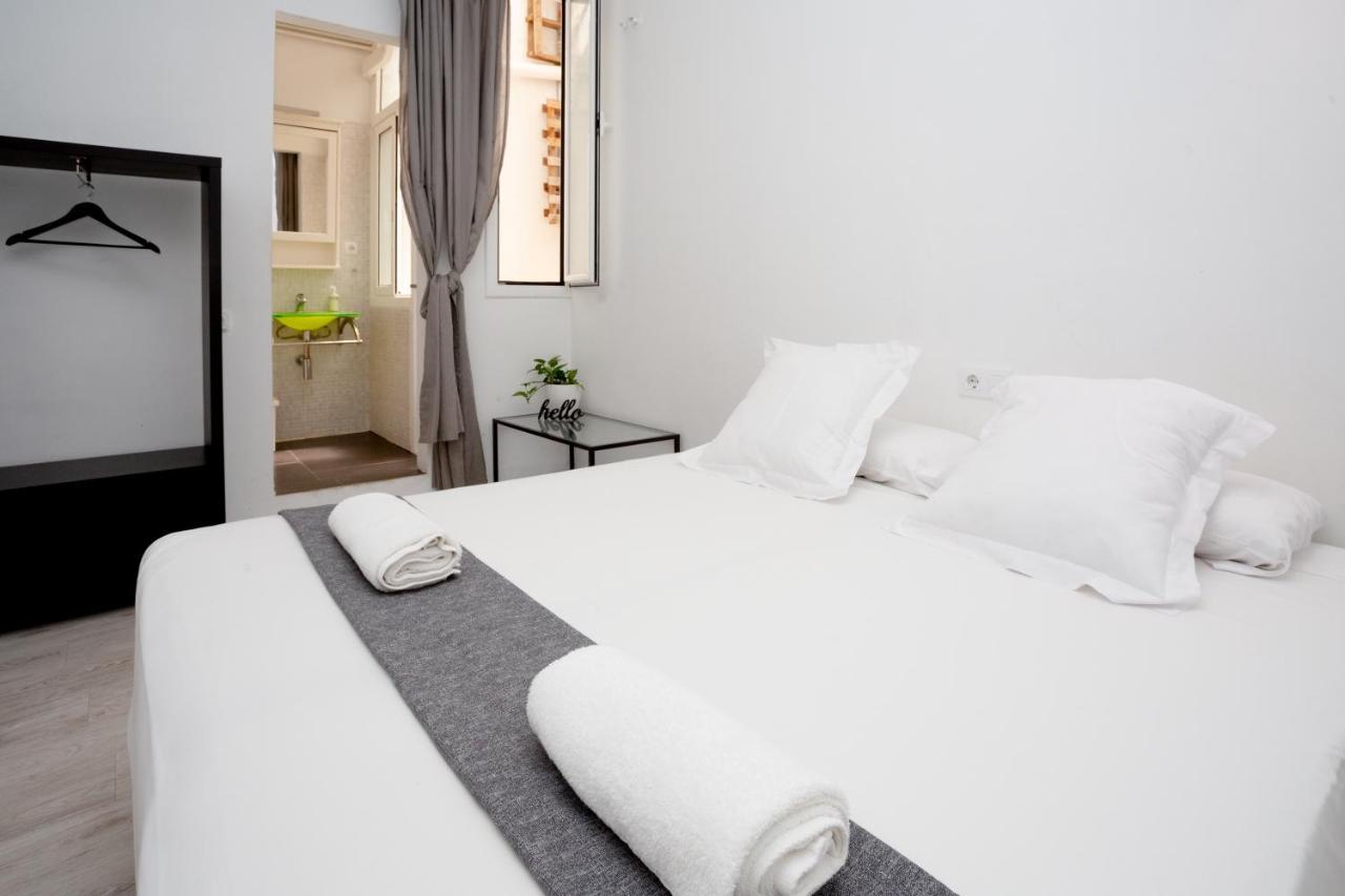 Easy Sants By Bossh! (Adults Only) Hostel Barcelona Exterior photo